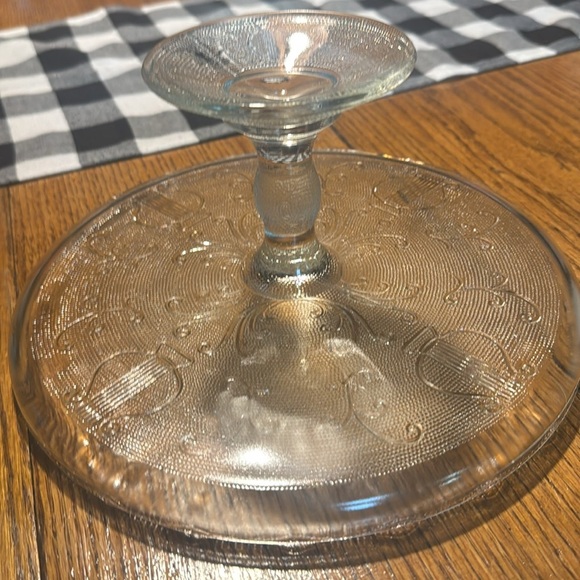 Vintage Jeanette Glass Harp and Lyre Pedestal Cake Stand - Picture 5 of 5